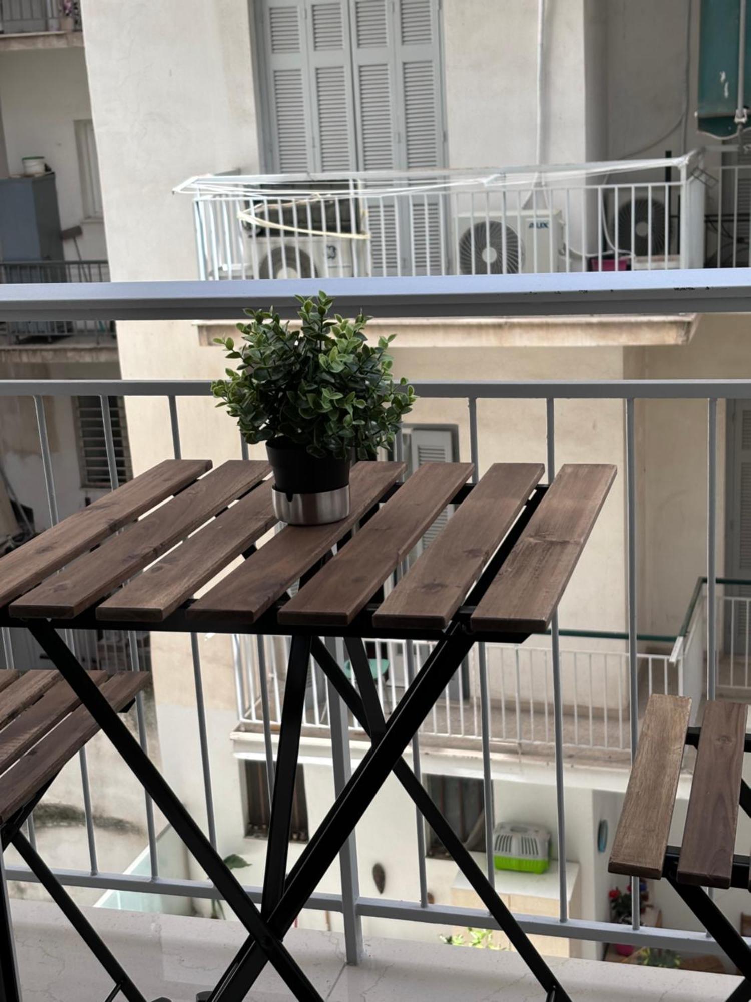 Cozy Apartment In The Heart Of Atina Dış mekan fotoğraf